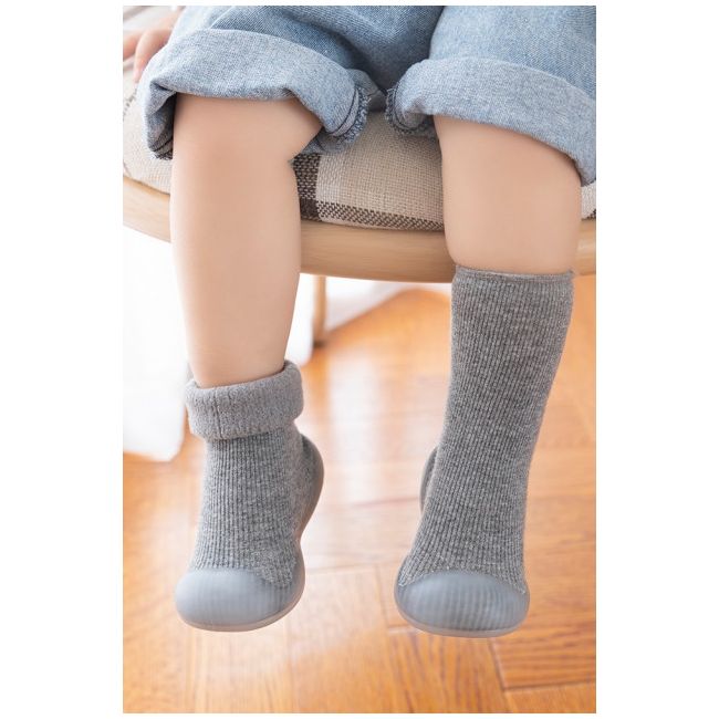 Mocasini gri cu talpa antiderapanta ADDW821-3-MOC1