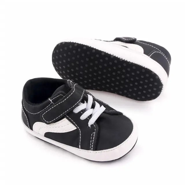 Tenisi negri cu insertie alba MBd2685-3-p4.3-6 luni (Marimea 18 incaltaminte)