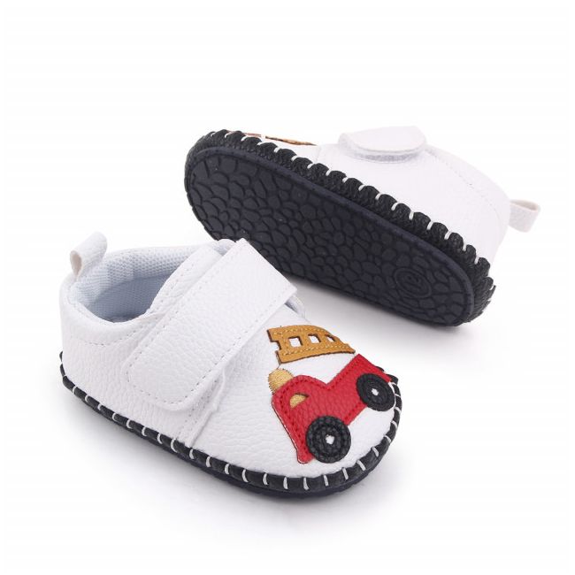 Pantofiori albi pentru baietei - Masinuta MBd2659-3-p29