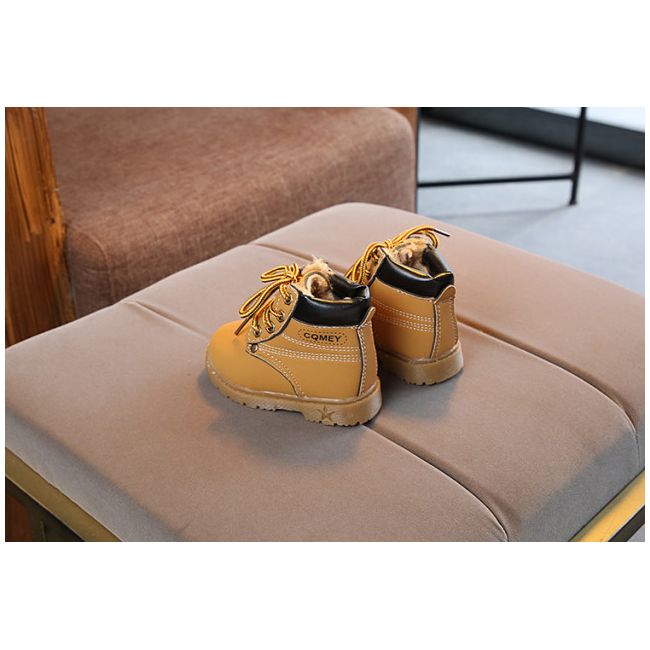 Ghete imblanite maro deschhis pentru baietei (Marime Disponibila: Marimea 22) MD888-6-p25