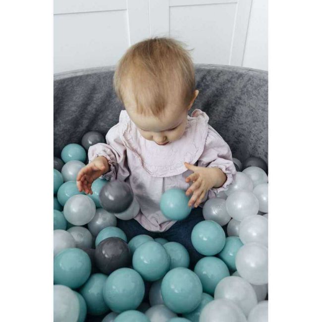 Set 200 Bile din Plastic Colorate, 7 cm Flumi FM3302911 BBJFM3302911_Alb/Verde Menta/Gri