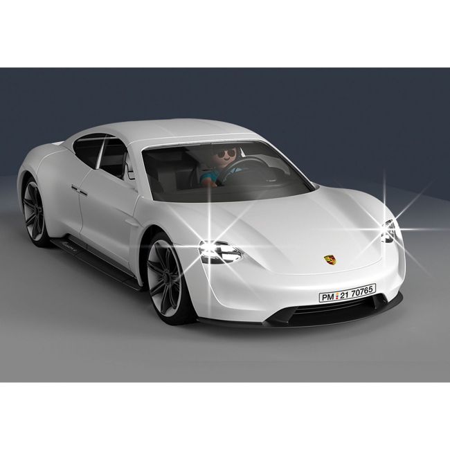 PORSCHE MISSION E ARTPM70765