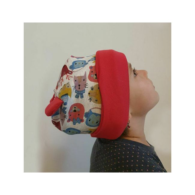 Caciula Red Animals, in strat dublu, 46-48 cm KDECDB1836RANIM
