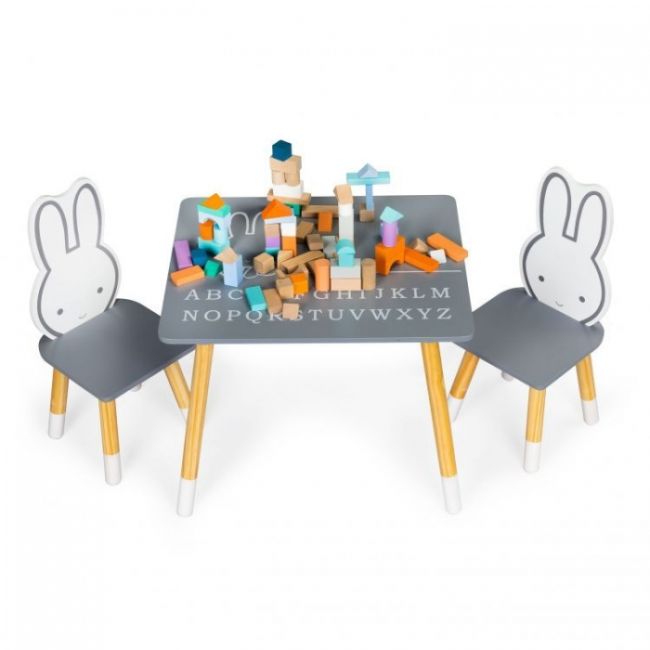 Set de masa cu alfabet si doua scaune in forma de iepuras pentru copii ecotoys wh141 - gri si natur edeediwh141