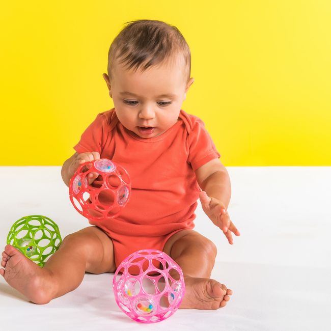 Oball – Jucarie Rattle™ diverse culori BBB11487