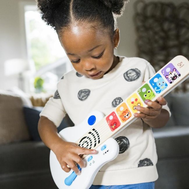 Baby Einstein - Jucarie muzicala Chitara cu animalute BBB12396