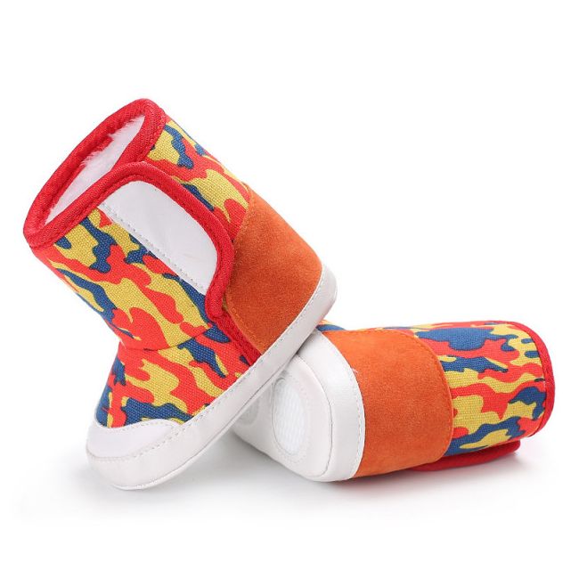 Cizmulite pentru baietei - Orange Army MDC-386-63-p25.3-6 luni (Marimea 18 incaltaminte)