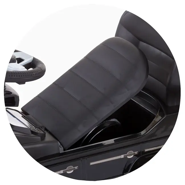 Masinuta de impins chipolino mercedes g350 white cu maner si copertina hubrocmb02101wh