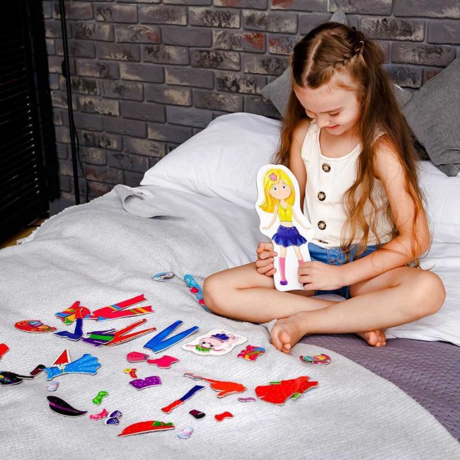 Joc educativ magnetic Alice si Polly Roter Kafer RK2010-08 BBJRK2010-08_Initiala