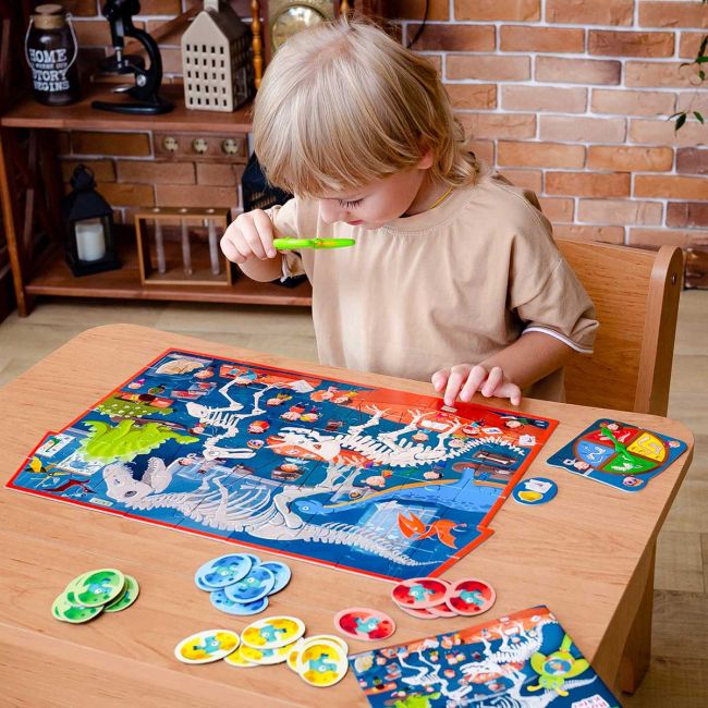 Puzzle Detectiv Muzeul cu Dinozauri 54 piese Roter Kafer RK1080-05 BBJRK1080-05_Initiala