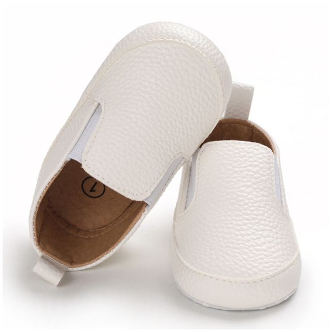Pantofiori albi tip mocasini pentru baietei ADB232-1-p26
