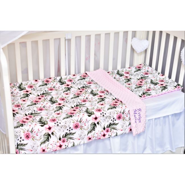Lenjerie 3 piese, patut 120x60 cm  model trandafiri si plus minky roz pal PFCC7286