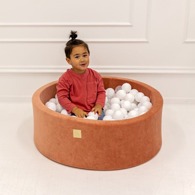 Piscina Uscata Cu 200 De Bile (alb, Bej, Auriu, Transparent) Meowbaby  , 90x30 Cm, Catifea Rosu Marsala Pjbbv03004w