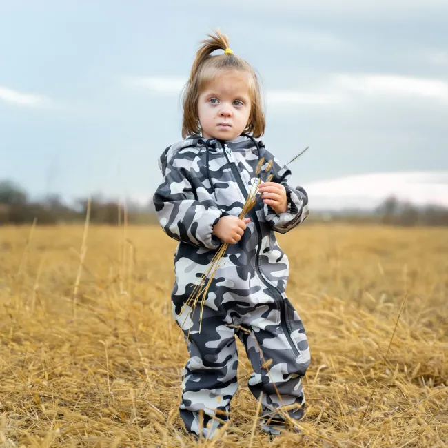 Salopeta impermeabila pentru copii Kidscare, cu protectie la vant si apa cu imprimeu Camuflaj - marime 110 SUPKCSI502_Camuflaj-110