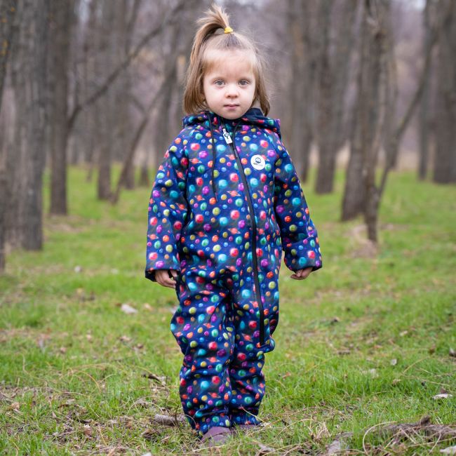 Salopeta impermeabila pentru copii Kidscare, cu protectie la vant si apa cu imprimeu Planete - marime 104 SUPKCSI506_Planete-104