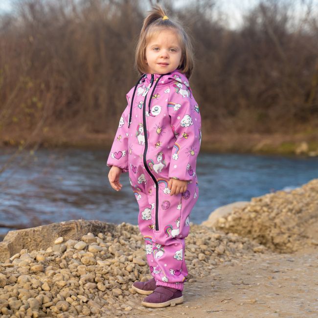 Salopeta impermeabila pentru copii Kidscare, cu protectie la vant si apa cu imprimeu Unicorni - marime 104 SUPKCSI512_Unicorni-104