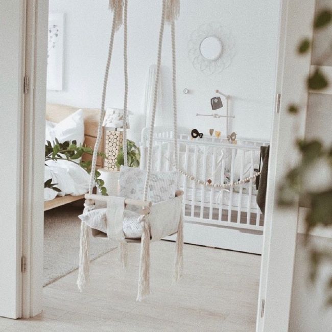 Patut Din Lemn Pentru Bebe, Inaltime Saltea Reglabila, Clasic Alb 120x60 Cm Pjbclasic_cot_white