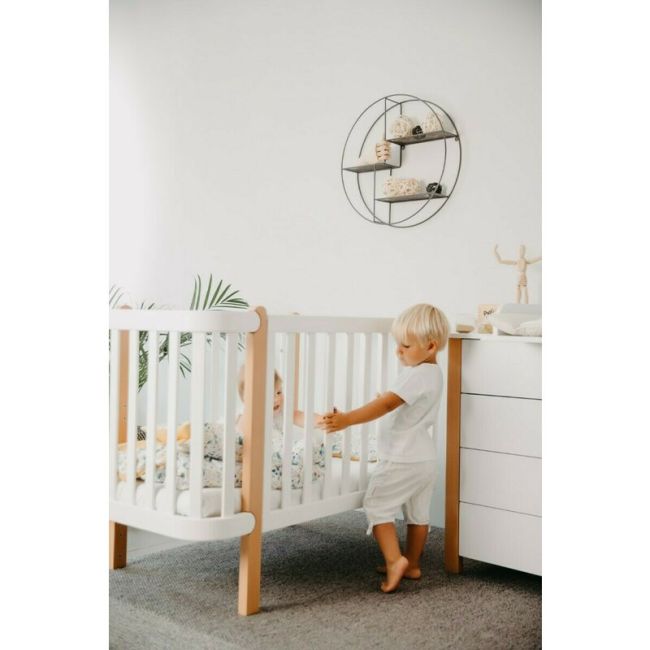 Patut cu laterala culisanta si inclinare unghiulara YappyEtude din lemn de fag, YappyKids, 120x60 cm, Alb BYNYappyEtude_white