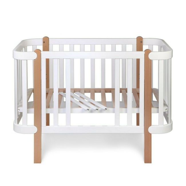Patut cu laterala culisanta si inclinare unghiulara YappyEtude din lemn de fag, YappyKids, 120x60 cm, Alb BYNYappyEtude_white