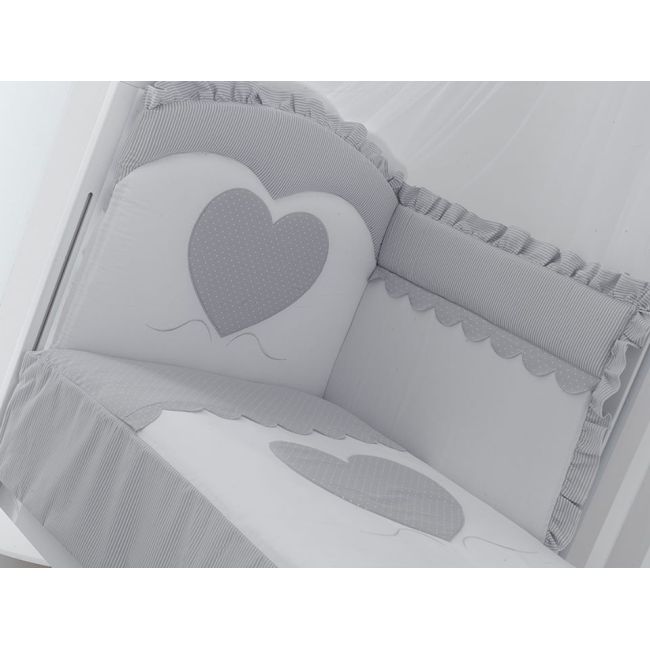 Set Lenjerie De Lux Din Bumbac Cu Broderie, Protectie Laterala, Pilota, Pentru Pat Bebelusi, Cuore Di Mamma Gri, Italia Pjblenj_cuore_grey