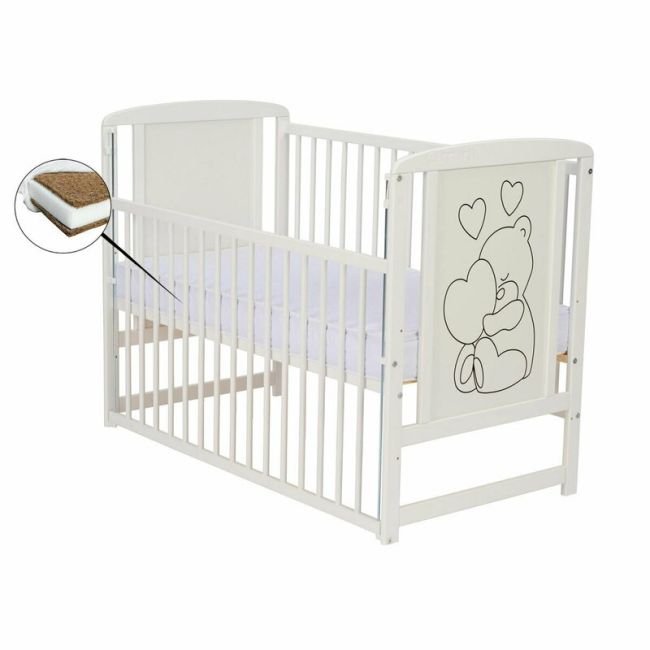 Qmini- Patut din lemn Timmi Heart 120x60 cm, Cu laterala culisanta, Din lemn de pin, MDF, Somiera reglabila, Alb + Saltea 8 cm BYNQMTIMH8CM03AL