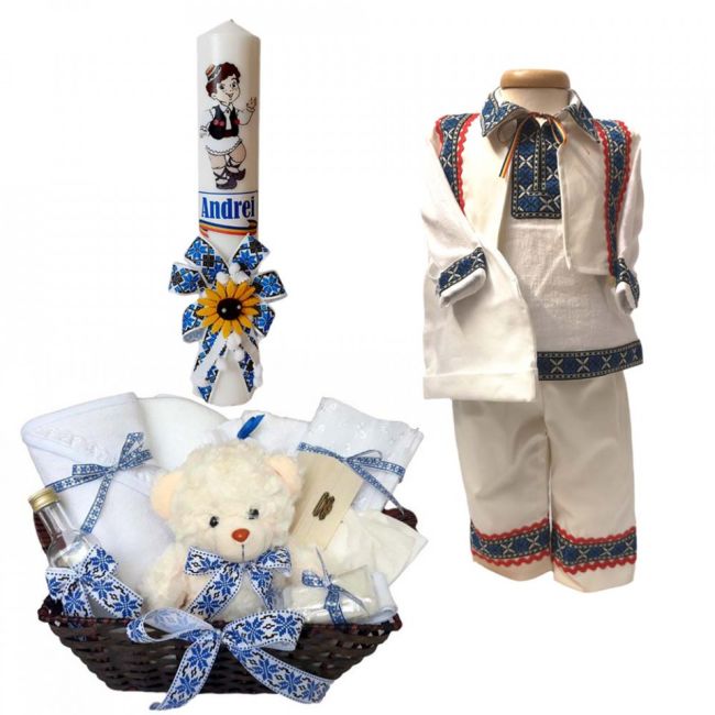 Set botez traditional baietel trusou botez cu lumanare personalizata si costum traditional Denikos® 739 NIK5168