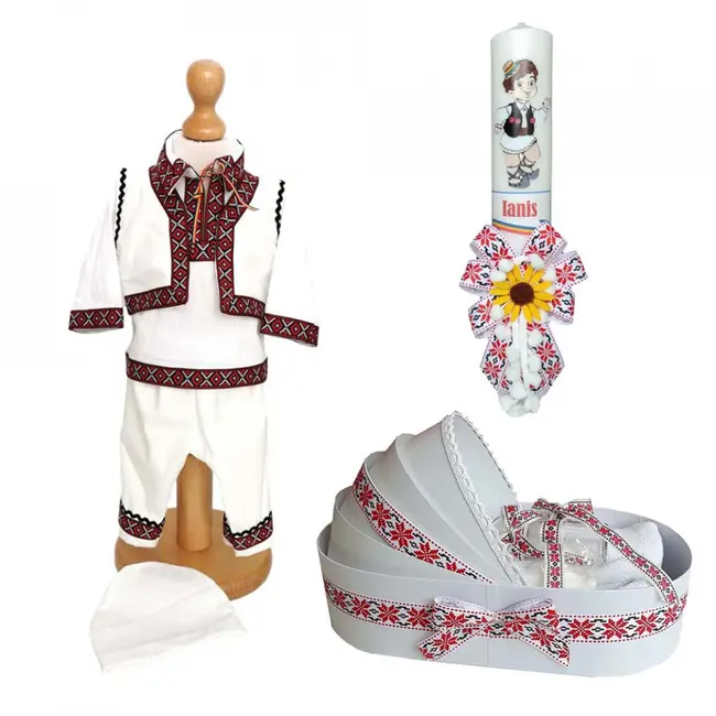 Set costumas traditional botez Baietel si trusou botez cu lumanare personalizata si decor traditional Denikos&reg; C9002 NIK5440