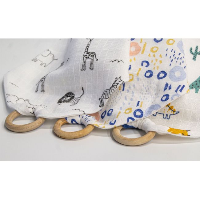 Baveta BabyJem din muselina cu inel din lemn (Model: Zoo) JEMbj_6783