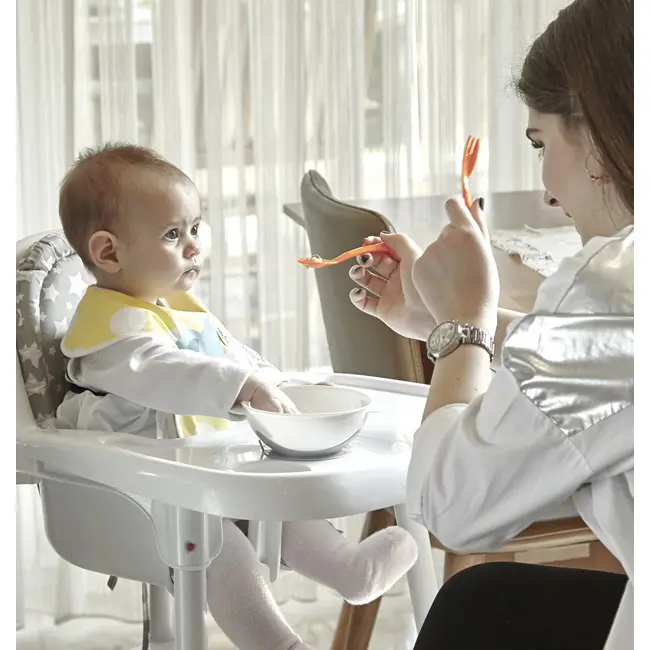 Castron cu ventuza si capac BabyJem (Culoare: Gri) JEMbj_5652