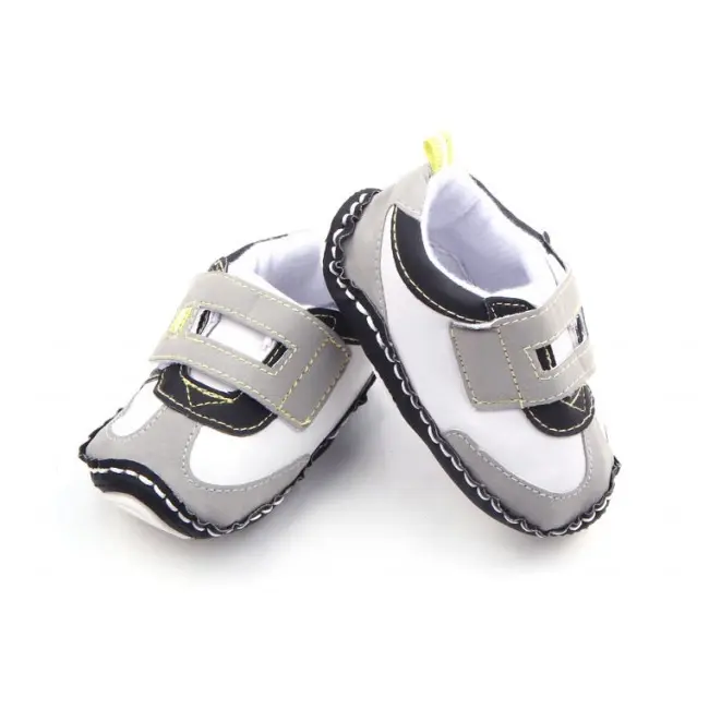 Adidasi bebelusi albi cu gri (Marime Disponibila: 3-6 luni) - MD1886