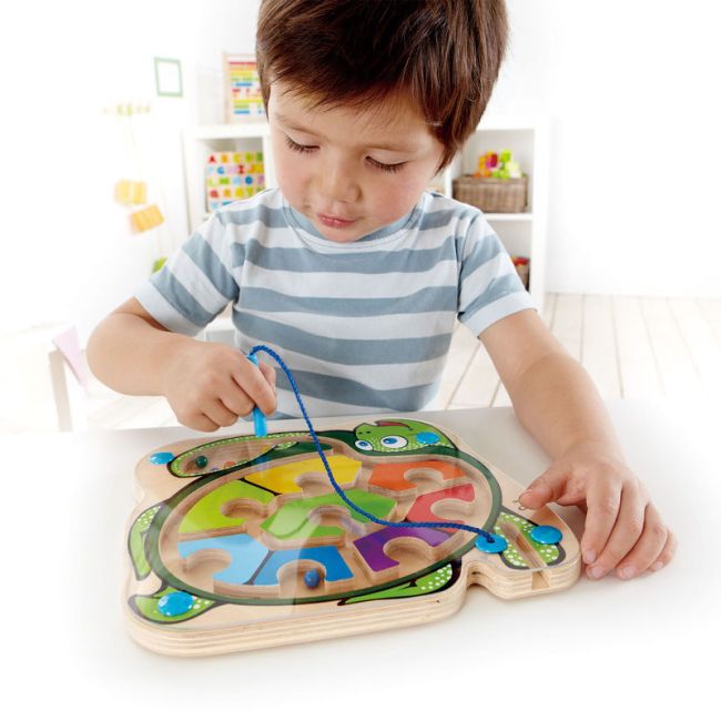HAPE LABIRINT MAGNETIC BROASCA TESTOASA VIVHapeE1705