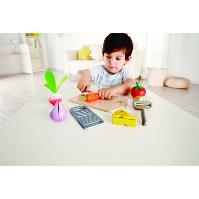 HAPE SET PENTRU CURATAT SI TAIAT LEGUME VIVHapeE3154