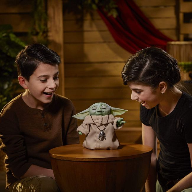 PLUS INTERACTIV STAR WARS THE CHILD ANIMATRONIC EDITION AKA BABY YODA VIVF1119