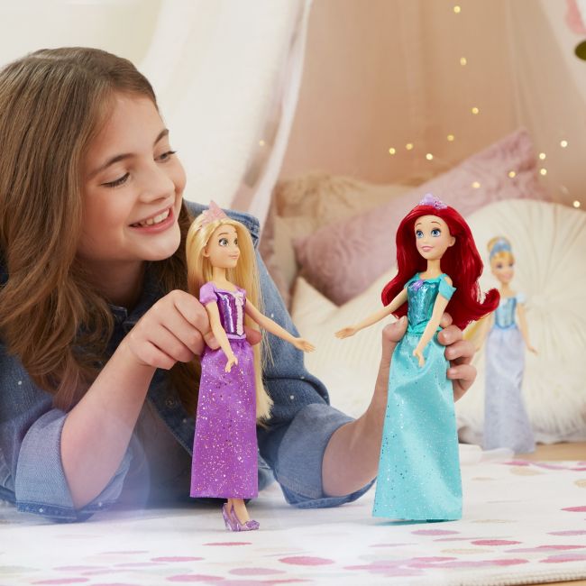 PAPUSA PRINTESA STRALUCITOARE RAPUNZEL VIVF0896