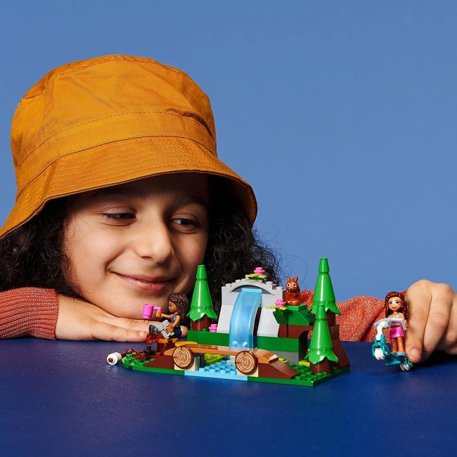 LEGO FRIENDS CASCADA DIN PADURE 41677 VIVLEGO41677