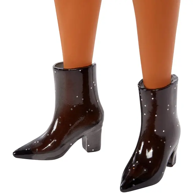 PAPUSA BARBIE FASHIONISTA CU ROCHIE TIP BLAZER ROZ IN CAROURI VIVMTFBR37_GRB53