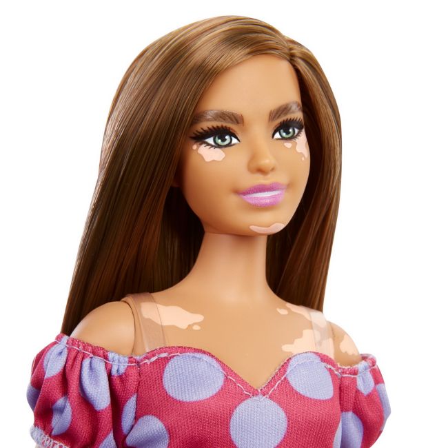PAPUSA BARBIE FASHIONISTA SATENA CU ROCHIE ROZ CU BULINE VIVMTFBR37_GRB62