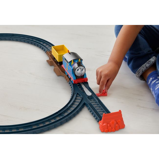 THOMAS SET DE JOACA CU LOCOMOTIVA CRANKY MOTORIZATA SI ACCESORII VIVMTHGY78_HGY79