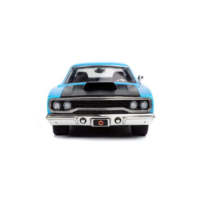 LOONEY TUNES ROAD RUNNER SET MASINUTA METALICA  1970 PLYMOUTH SCARA 1:24 SI FIGURINA WILE E COYOTE VIV253255028
