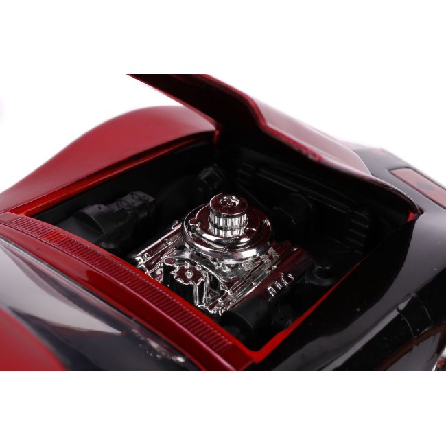 MASINUTA DIN METAL HARLEY QUINN 1969 CHEVY CORVETTE SCARA 1:24 VIV253255019