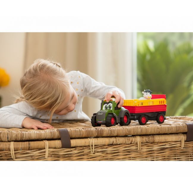 TRACTORAS CU REMORCA PENTRU ANIMALE CU FIGURINA VACUTA VIV204115001