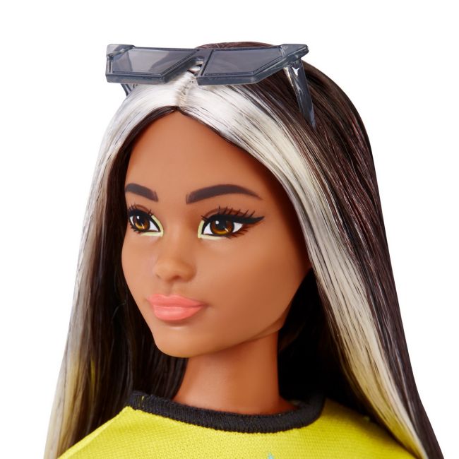 PAPUSA BARBIE FASHIONISTA BRUNETA CU SUVITE BLONDE VIVMTFBR37_HBV13