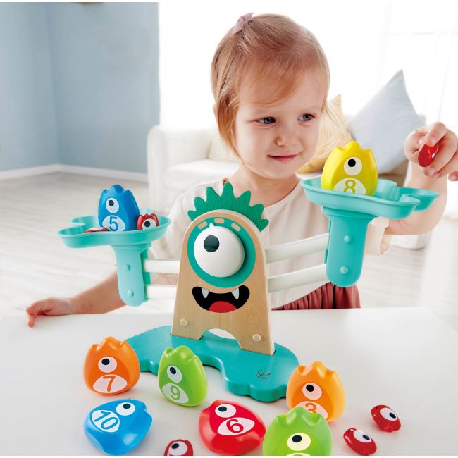 HAPE CANTAR MONSTRU VIVHapeE0511