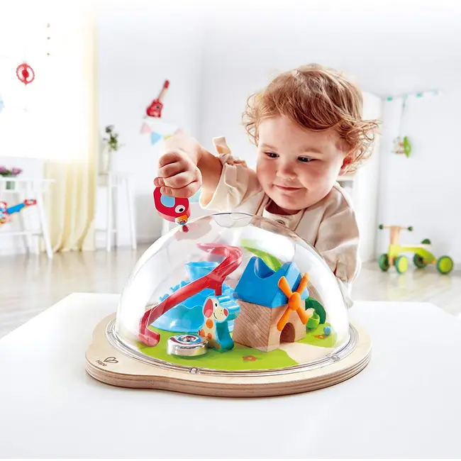 HAPE LABIRINT MAGNETIC CU BILE COLORATE VIVHapeE0458