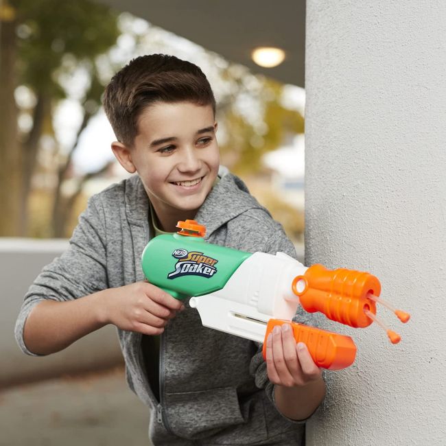 BLASTER CU APA NERF SUPER SOAKER HYDRO FRENZY VIVF3891