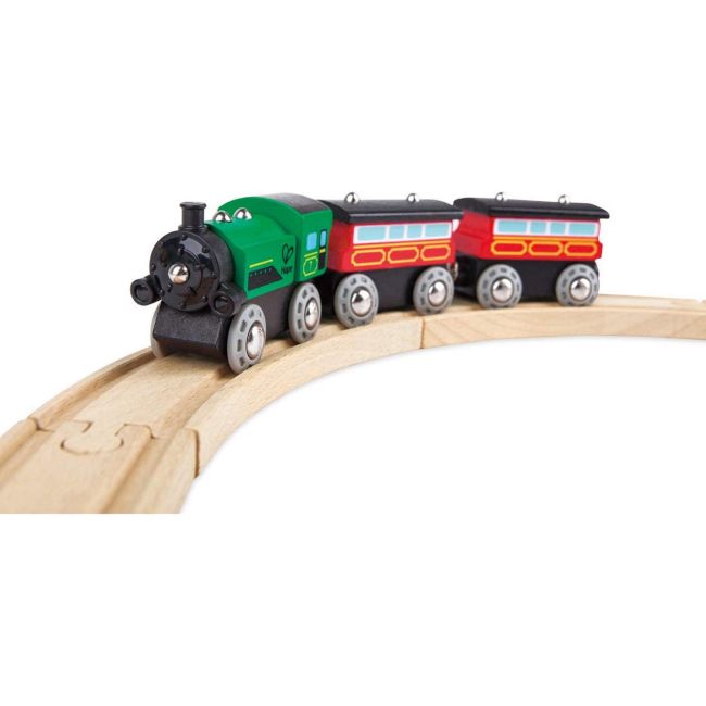 HAPE TREN DE CALATORI PE ABURI VIVHapeE3719