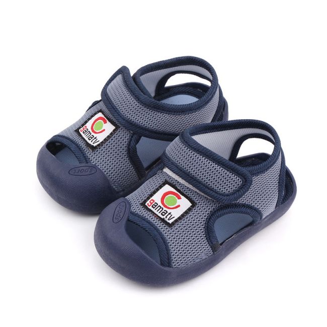 Sandalute bleumarine pentru baietei