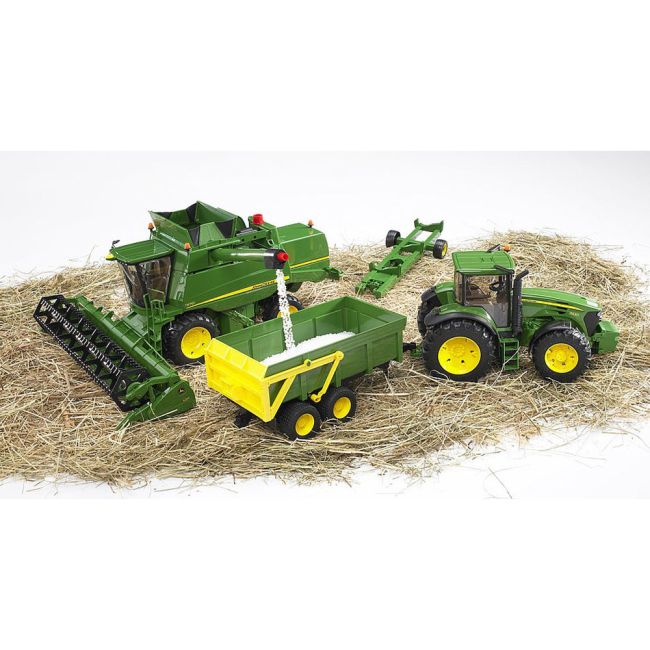Bruder - Combina Agricola John Deere T670I ARTBR02132