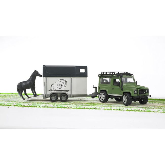 Bruder - Masina De Teren Land Rover Defender Cu Remorca Si Cal ARTBR02592