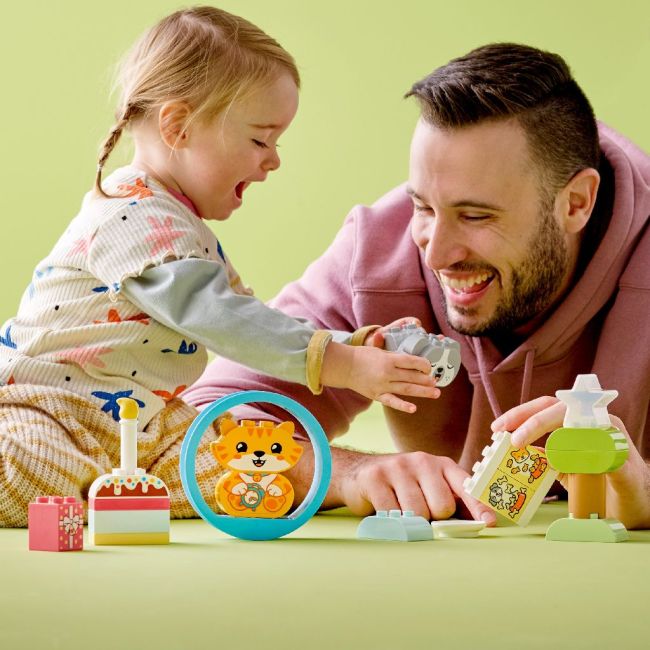 LEGO DUPLO PRIMUL MEU CATELUS SI PRIMUL MEU PISOI CU SUNETE 10977 VIVLEGO10977
